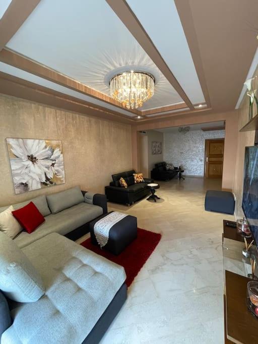 Big Luxury Apartment Near Airport Nouaceur Exteriör bild