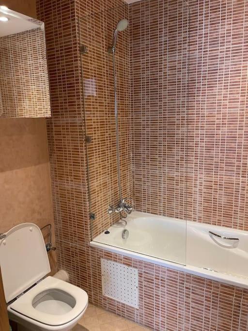 Big Luxury Apartment Near Airport Nouaceur Exteriör bild