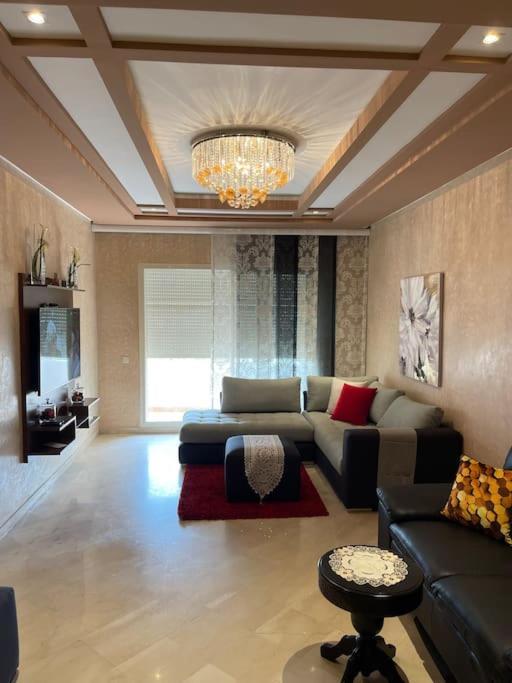 Big Luxury Apartment Near Airport Nouaceur Exteriör bild